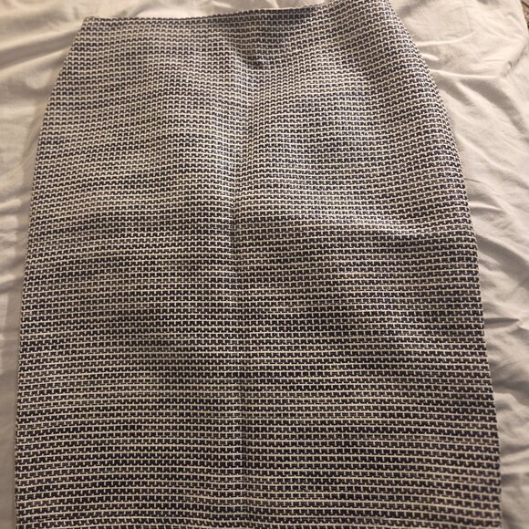 Emporium Armani Skirt Size 44 - Picture 2 of 5
